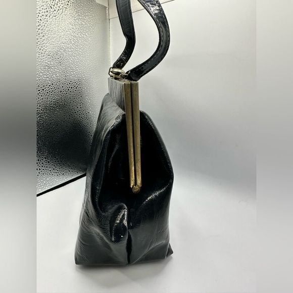 Vintage Handbag by A Risqué Handbag - Picture 2 of 9